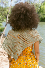 Load image into Gallery viewer, Altair Shawl