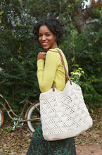 Load image into Gallery viewer, Astera Bag