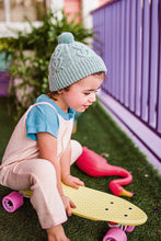 Load image into Gallery viewer, Mini Pom: Happy Knits for Little Kids
