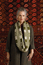 Load image into Gallery viewer, Overcheck Cowl