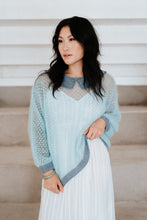 Load image into Gallery viewer, Plumetis Pullover
