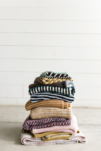 Load image into Gallery viewer, PPQ25 Pile of Knits