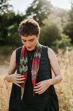 Load image into Gallery viewer, Zigzag Bandana
